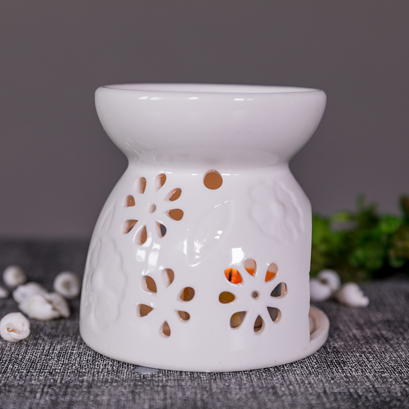 Customized wholesale fragrance ceramic candle oil burner with wax melt or candle